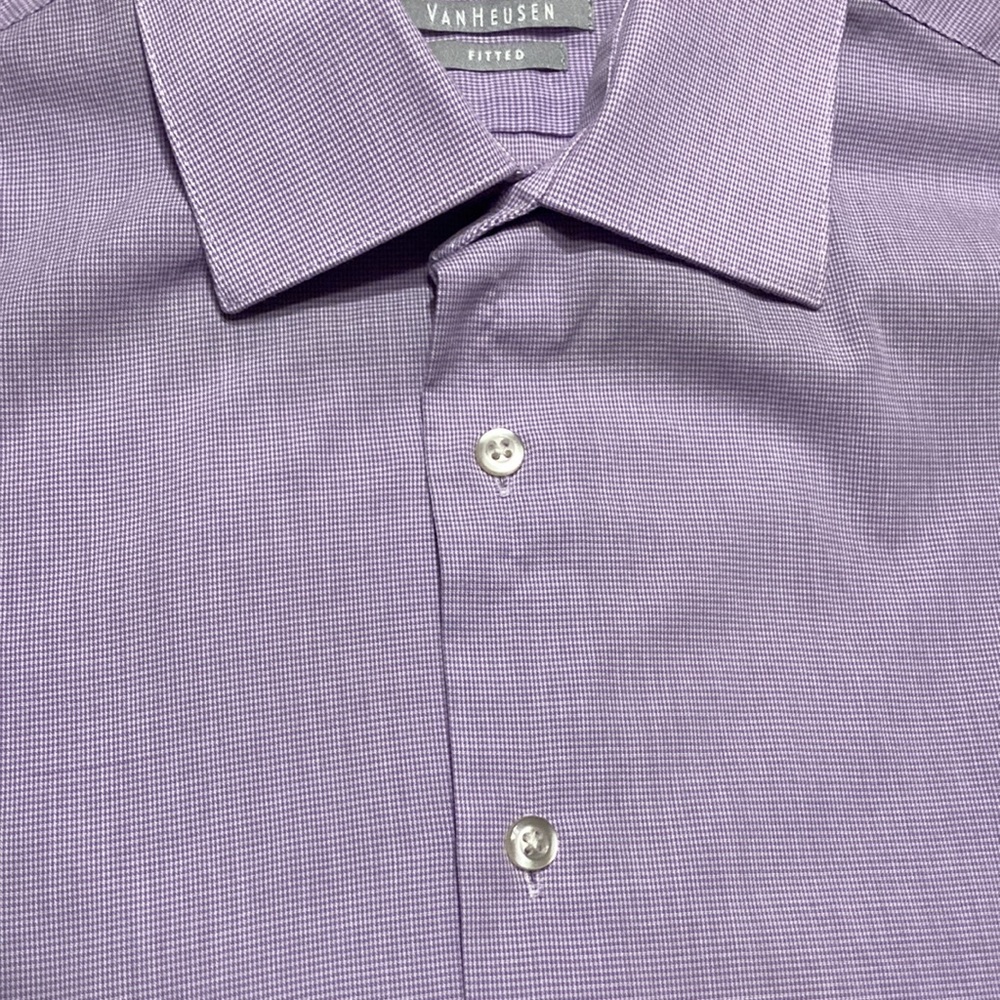 Van Heusen long sleeve dress shirt